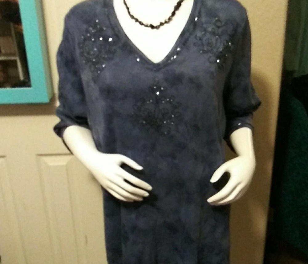 3/$20 Pretty blouse